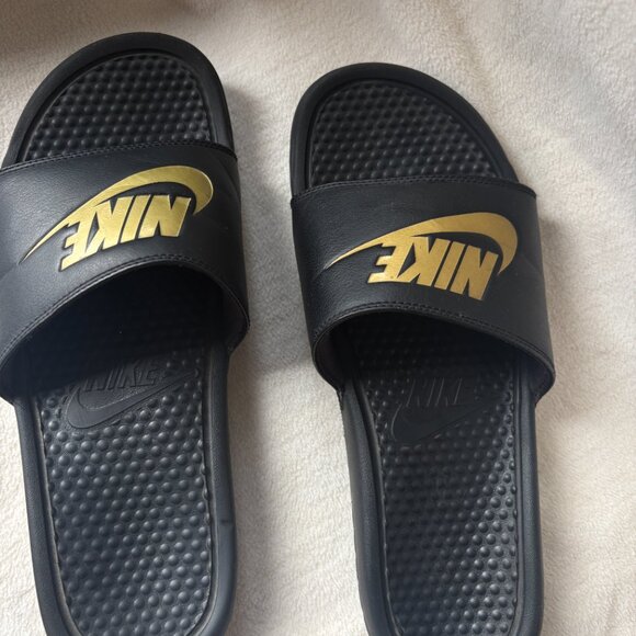 Nike Benassi JDI Slides Black and Gold - Picture 7 of 8